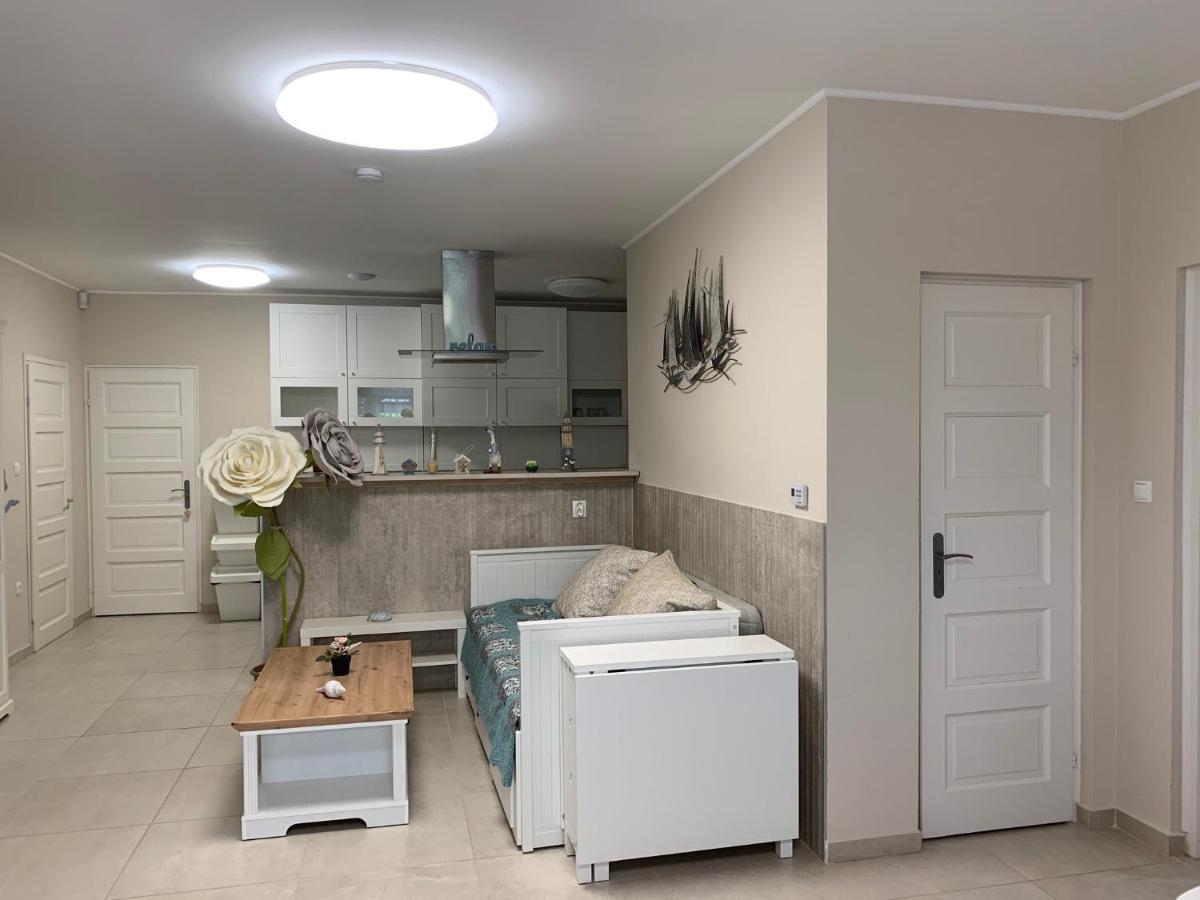 TópART Apartman I Balatonfenyves Bagian luar foto