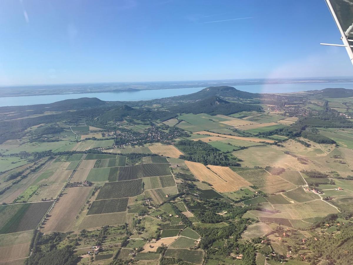 TópART Apartman I Balatonfenyves Bagian luar foto