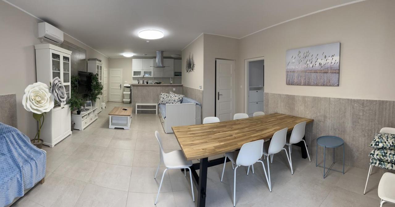 TópART Apartman I Balatonfenyves Bagian luar foto